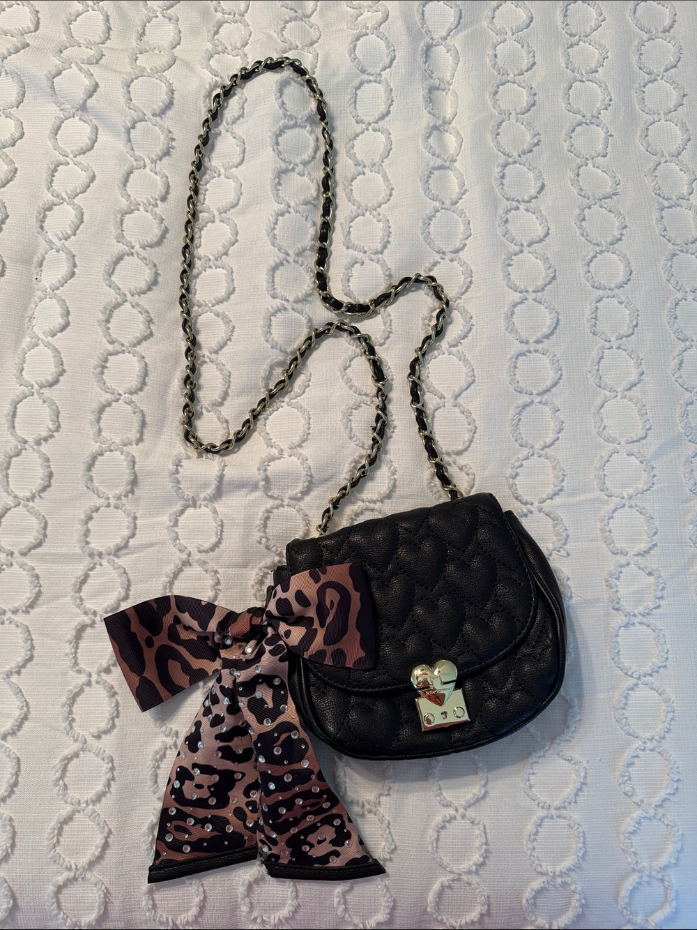 Betsey Johnson Black Quilted Crossbody Bag with Decorative Bow